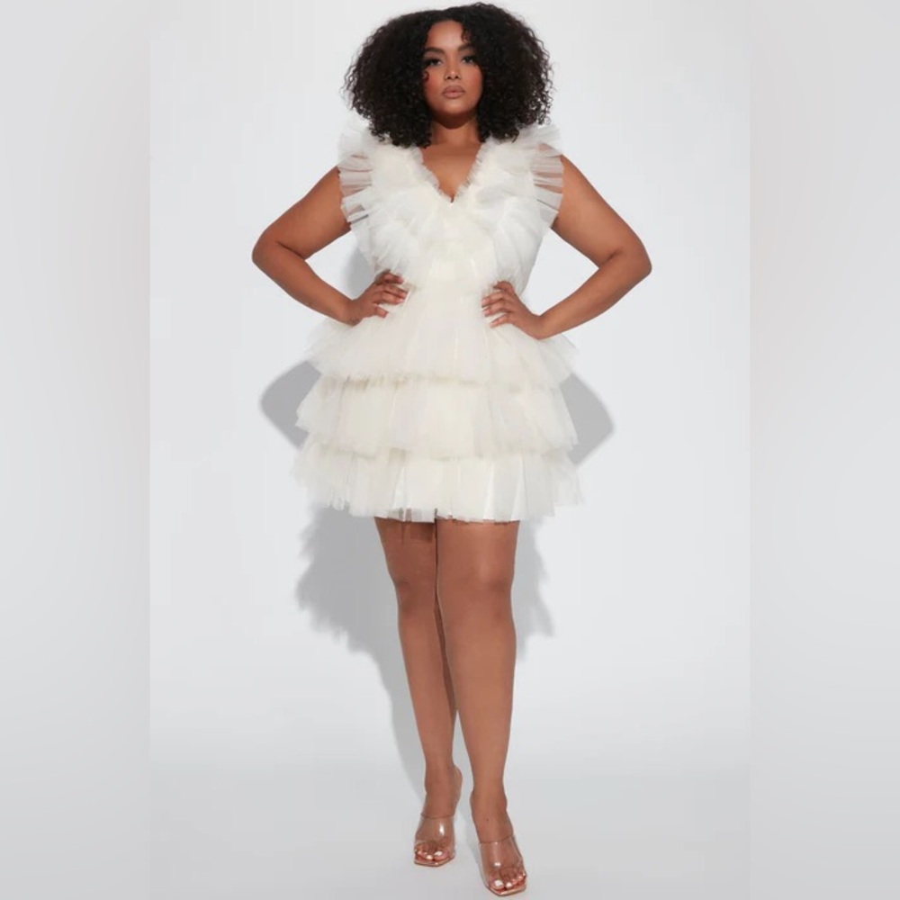 BETSEYS BACHELORETTE TIERED TULLE DRESS CREAM